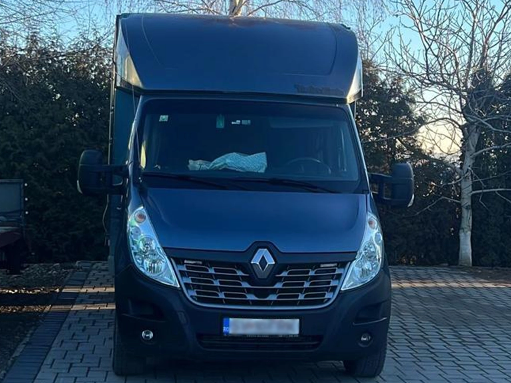 dubita folosita pentru transport marfuri international
